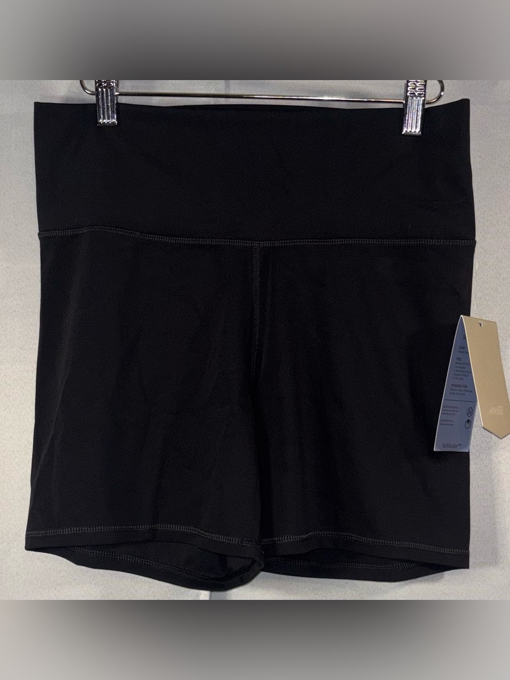 NWT Avia SoftSculpt Bike Shorts Black XL 16/18 High Rise Stretch Activewear
